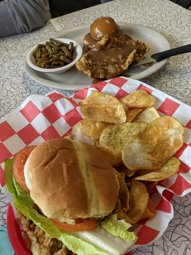 Tenderloin with Chips